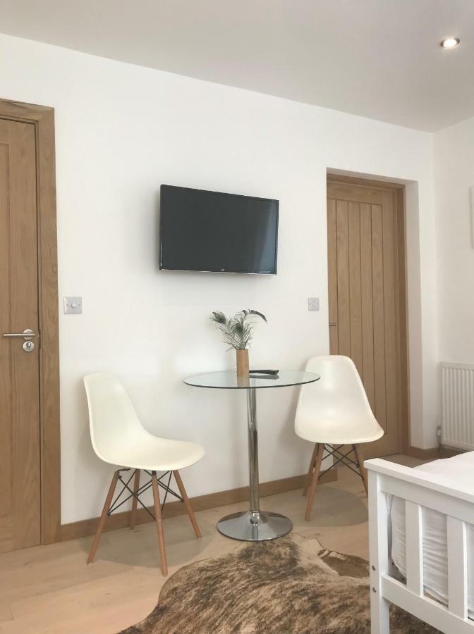 The Acorns Apartment Марлоу Екстериор снимка